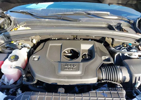 2024 Jeep Grand Cherokee L Summit Reserve 4X4 z USA, uszkodzony, nr VIN 1C4RJKEG5R8920212